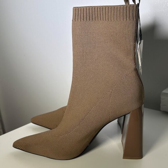 New Zara fabric ankle boots - size 7.5/38 - Picture 3 of 6